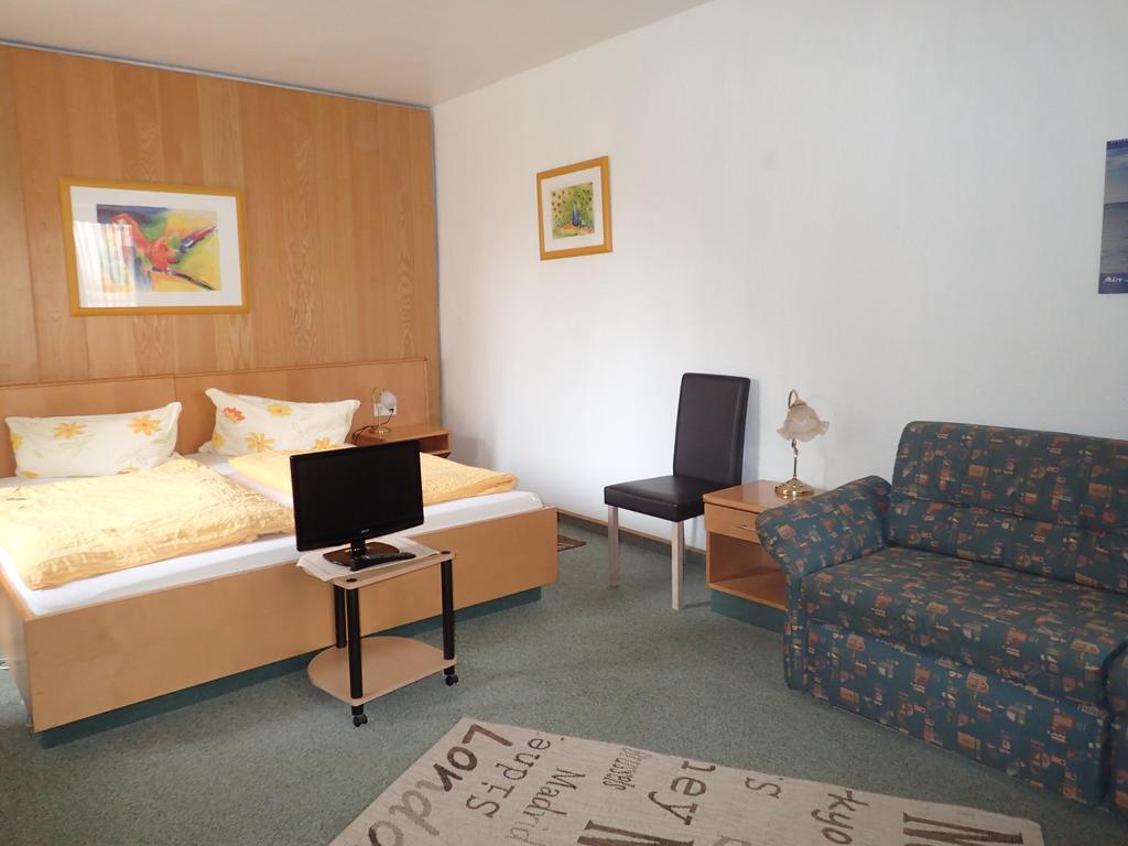 Hotel Haus Charlotte Bad Nenndorf Zimmer foto