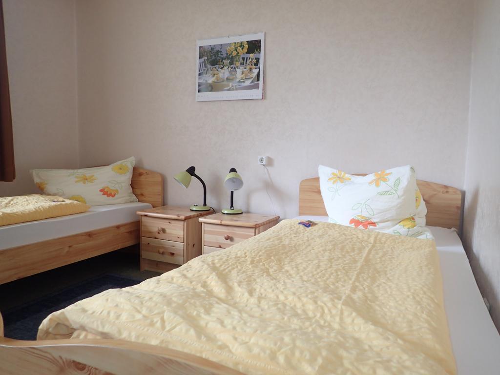 Hotel Haus Charlotte Bad Nenndorf Zimmer foto