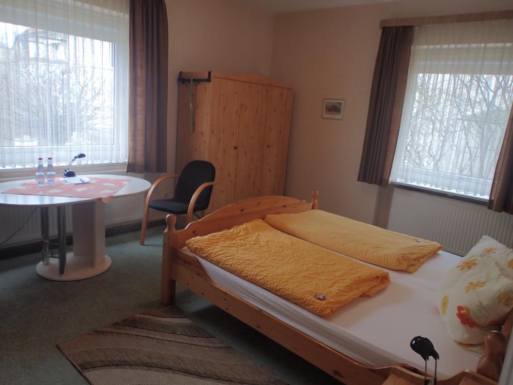 Hotel Haus Charlotte Bad Nenndorf Zimmer foto
